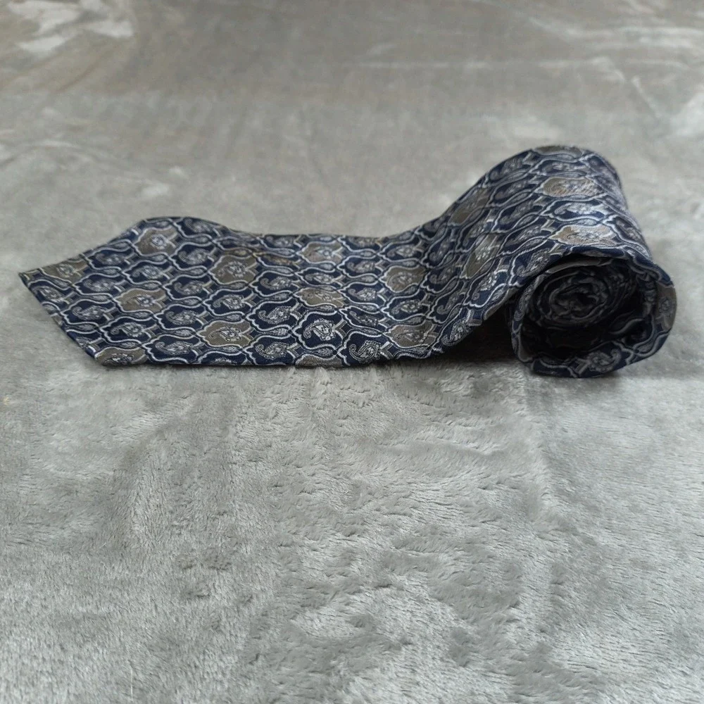 Vintage Brioni Tie Men 58.5x3.75 Blue Silver Paisley Medallion Silk Italian Roma